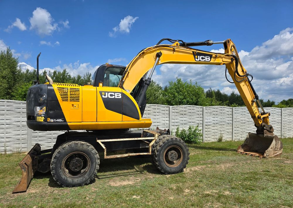 JCB - Колесен багер: снимка 2 JCB - Колесен багер: снимка 2