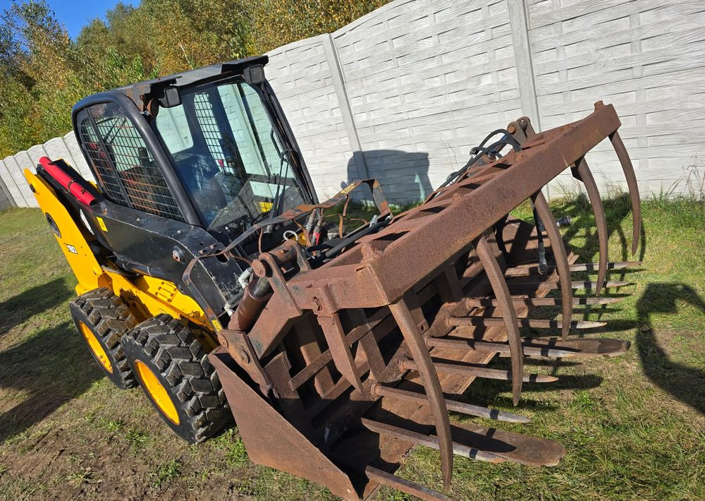 JCB - Товарач: снимка 2 JCB - Товарач: снимка 2