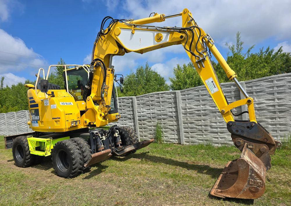 Komatsu - Колесен багер: снимка 2 Komatsu - Колесен багер: снимка 2