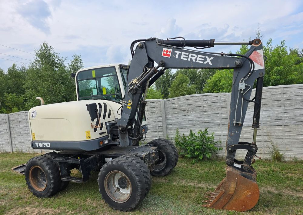 Terex - Колесен багер: снимка 1 Terex - Колесен багер: снимка 1