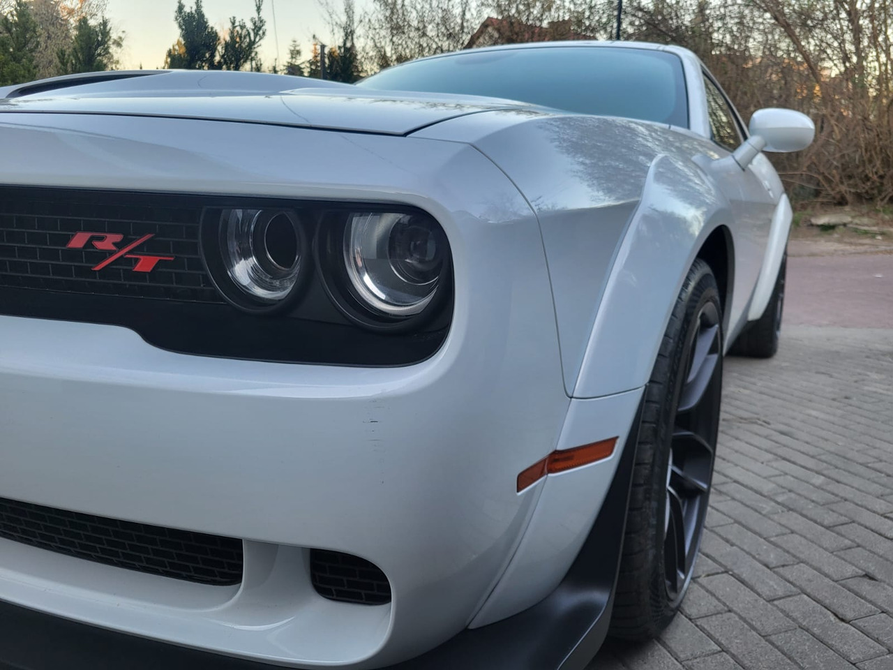 Dodge Challenger - Лек автомобил: снимка 3 Dodge Challenger - Лек автомобил: снимка 3
