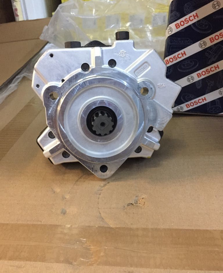 Bosch 2018 51111037846 MAN 2010-2018 truck - Горивна помпа за Камион: снимка 1 Bosch 2018 51111037846 MAN 2010-2018 truck - Горивна помпа за Камион: снимка 1