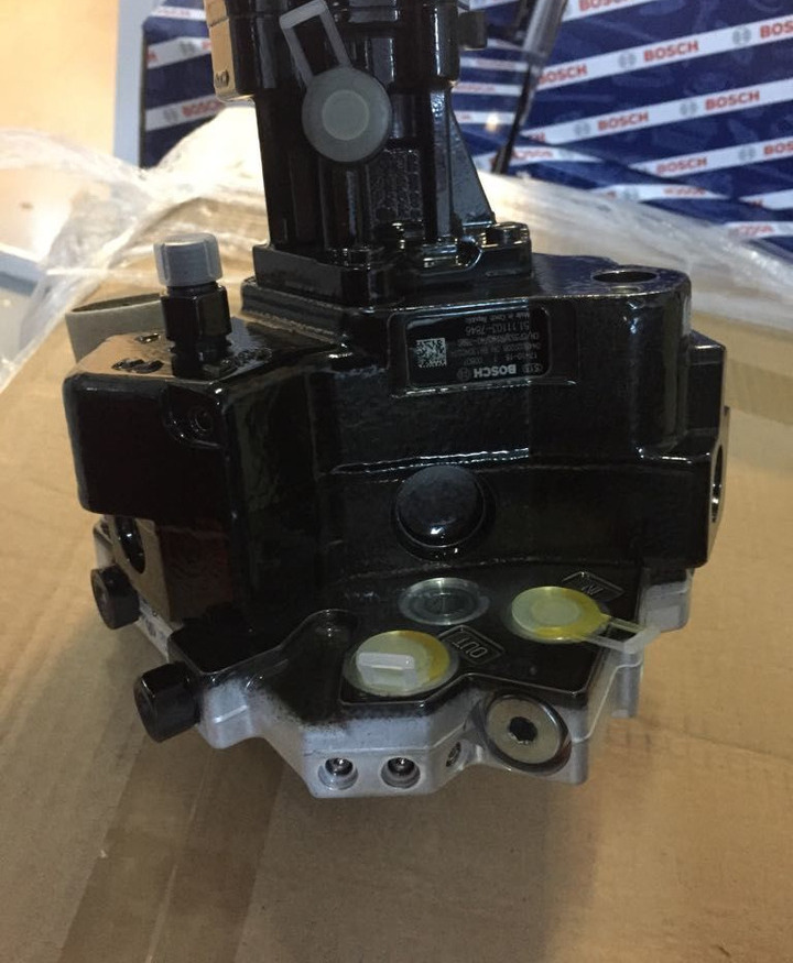 Bosch 2018 51111037846 MAN - Горивна помпа за Камион: снимка 2 Bosch 2018 51111037846 MAN - Горивна помпа за Камион: снимка 2