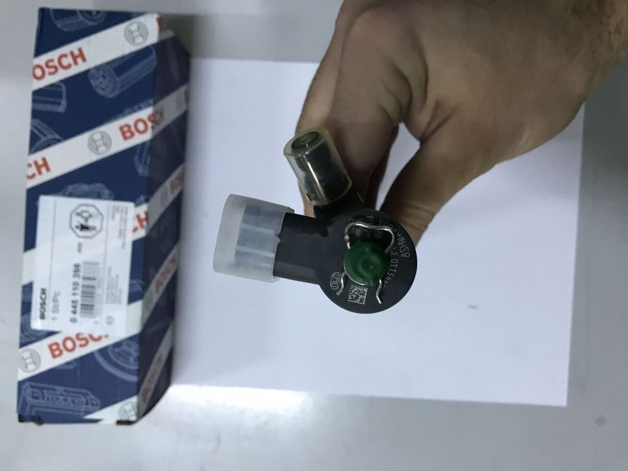 Bosch 2018 5600709499 Renault - Инжектор за Камион: снимка 1 Bosch 2018 5600709499 Renault - Инжектор за Камион: снимка 1