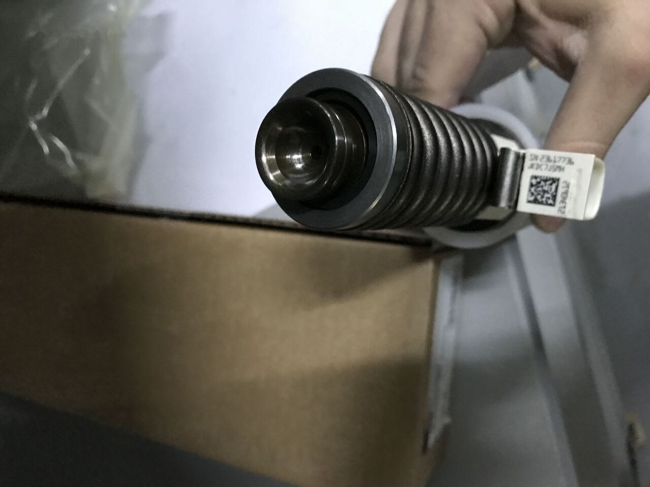 Delphi 2018 BEBE4D24002 Volvo RENAULT-VOLVO truck - Инжектор за Камион: снимка 4 Delphi 2018 BEBE4D24002 Volvo RENAULT-VOLVO truck - Инжектор за Камион: снимка 4