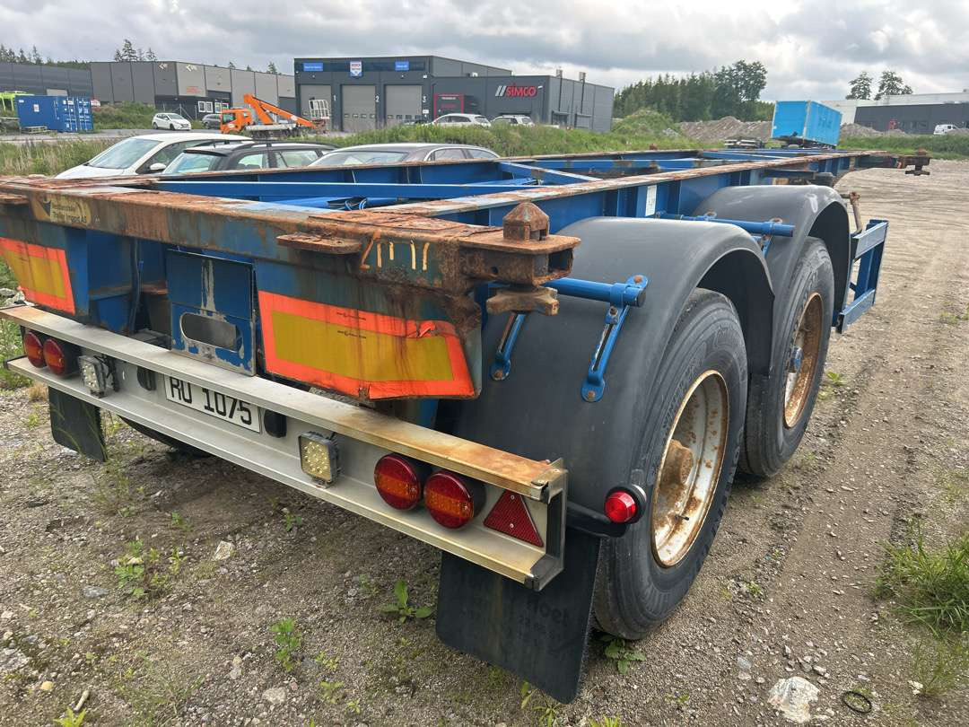 2004 Container henger TURBO`HOET CONTAINERSEMITRAILER EU-godkjent - Контейнеровоз/ Сменна каросерия полуремарке: снимка 3 2004 Container henger TURBO`HOET CONTAINERSEMITRAILER EU-godkjent - Контейнеровоз/ Сменна каросерия полуремарке: снимка 3
