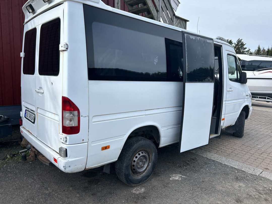 2005 Buss MERCEDES-BENZ 316CDI/35KA 11 seter - Микробус, Пътнически бус: снимка 3 2005 Buss MERCEDES-BENZ 316CDI/35KA 11 seter - Микробус, Пътнически бус: снимка 3