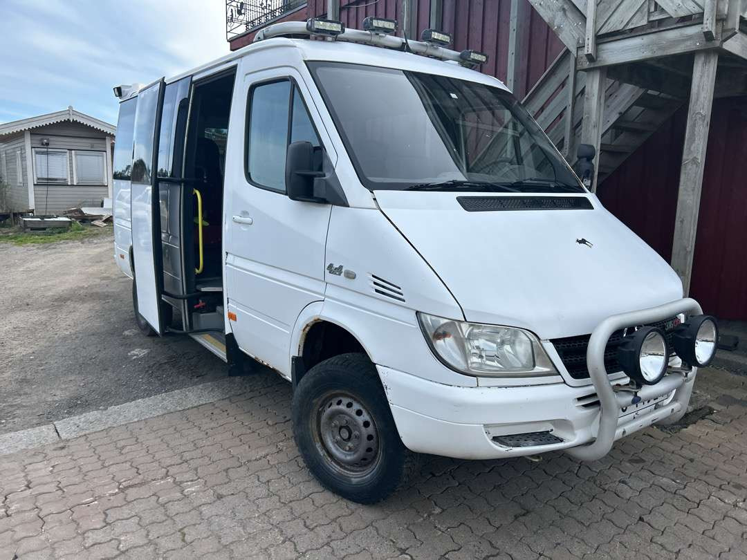 2005 Buss MERCEDES-BENZ 316CDI/35KA 11 seter - Микробус, Пътнически бус: снимка 2 2005 Buss MERCEDES-BENZ 316CDI/35KA 11 seter - Микробус, Пътнически бус: снимка 2