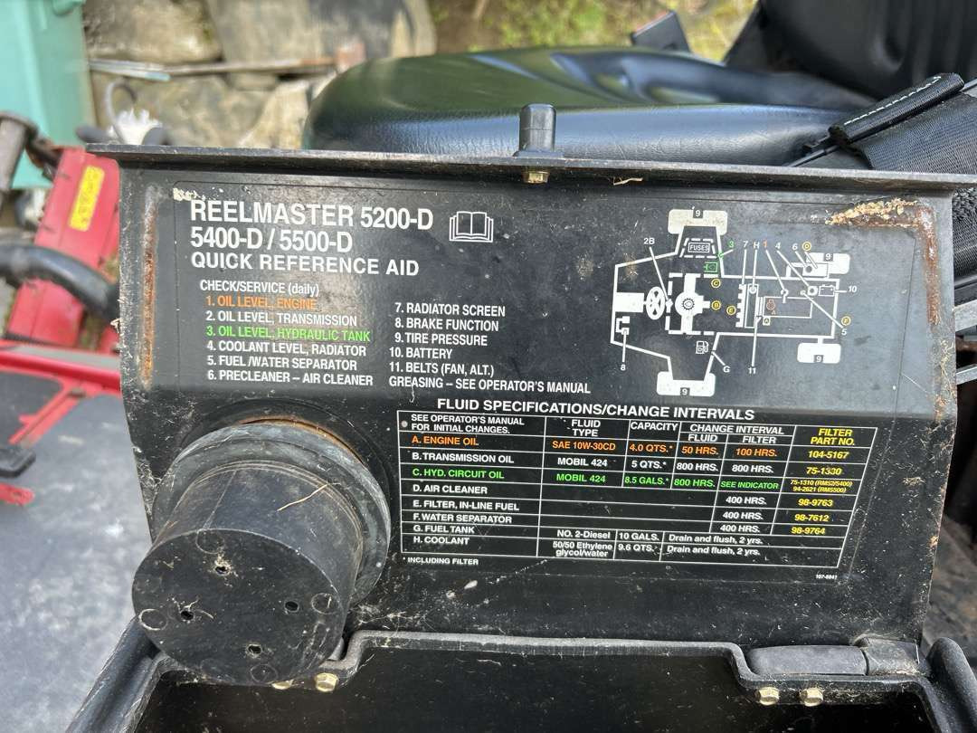 2006 sittegressklipper til golfbane - Косачка за трева: снимка 5 2006 sittegressklipper til golfbane - Косачка за трева: снимка 5