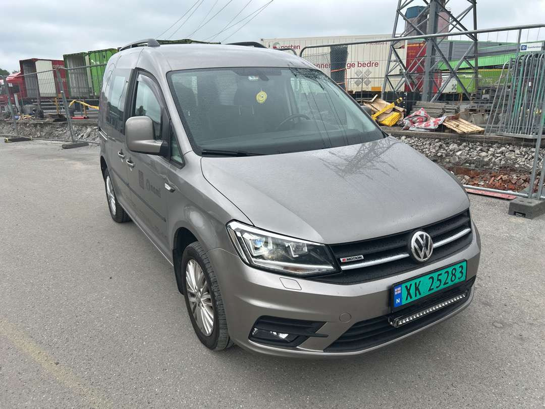 2016 Volkswagen VOLKSWAGEN CADDY EU-godkjent - Малък ван: снимка 2 2016 Volkswagen VOLKSWAGEN CADDY EU-godkjent - Малък ван: снимка 2