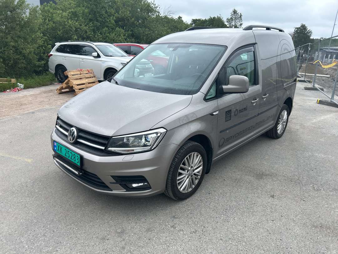 2016 Volkswagen VOLKSWAGEN CADDY EU-godkjent - Малък ван: снимка 1 2016 Volkswagen VOLKSWAGEN CADDY EU-godkjent - Малък ван: снимка 1