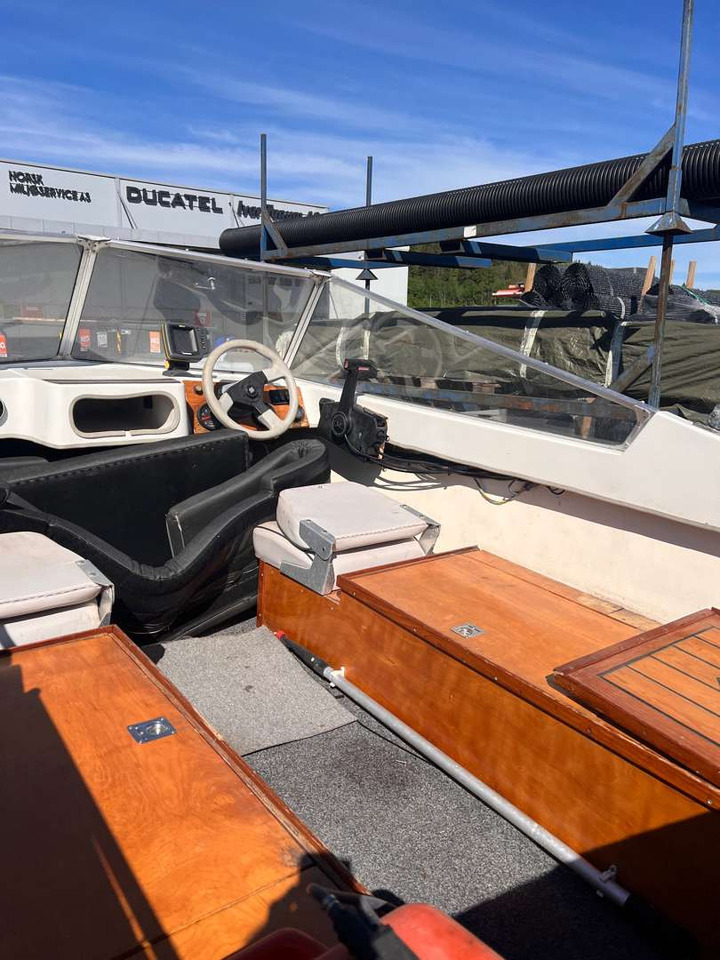 Друга техника Nordkapp 16 sport med 90hk Johnson (rep.-objekt): снимка 12