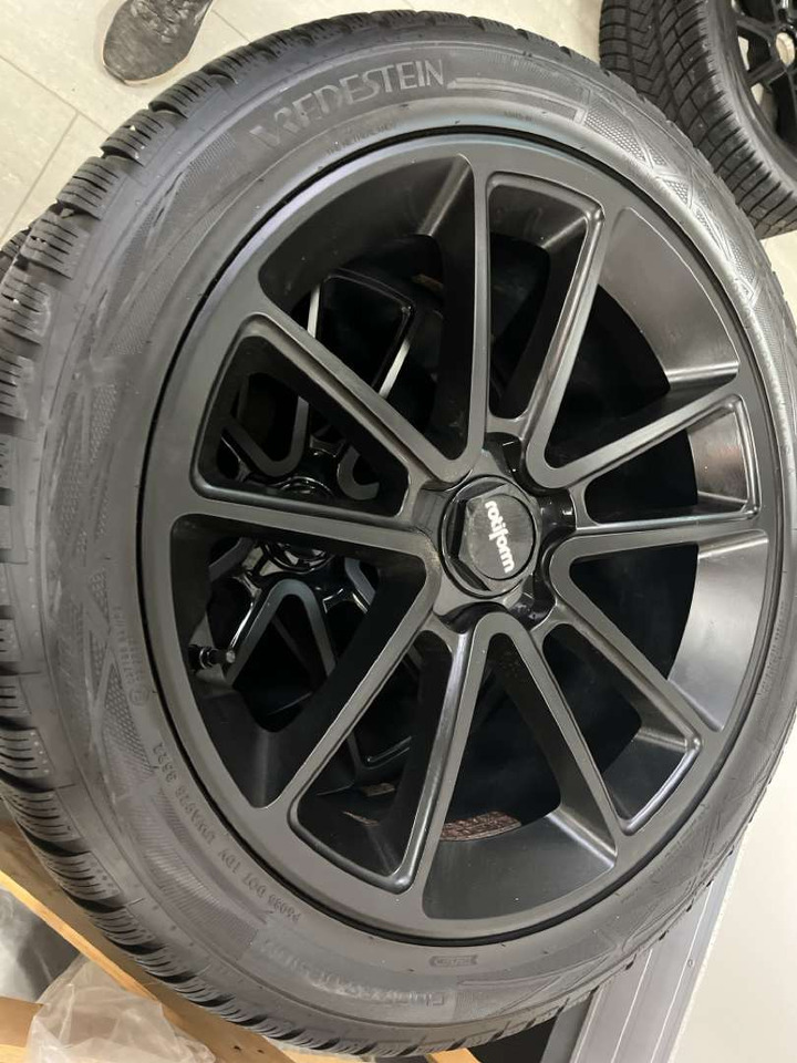 Eksklusive dekk og felger til Mercedes G-Class (G-Wagon) - Инструмент/ Оборудване: снимка 1 Eksklusive dekk og felger til Mercedes G-Class (G-Wagon) - Инструмент/ Оборудване: снимка 1