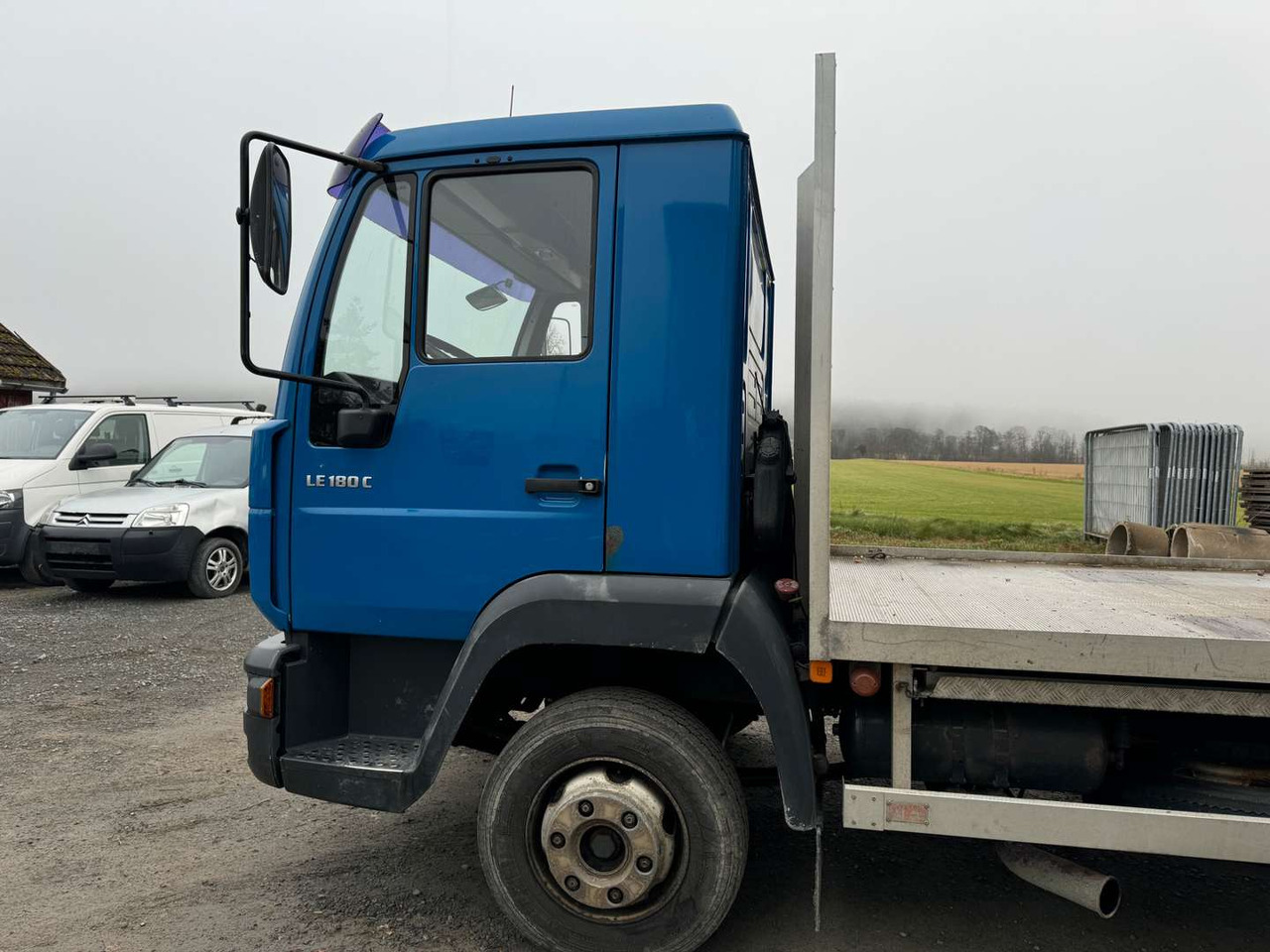 MAN LE 180 C Bilfrakter Lett lastebil - Автовоз камион: снимка 5 MAN LE 180 C Bilfrakter Lett lastebil - Автовоз камион: снимка 5