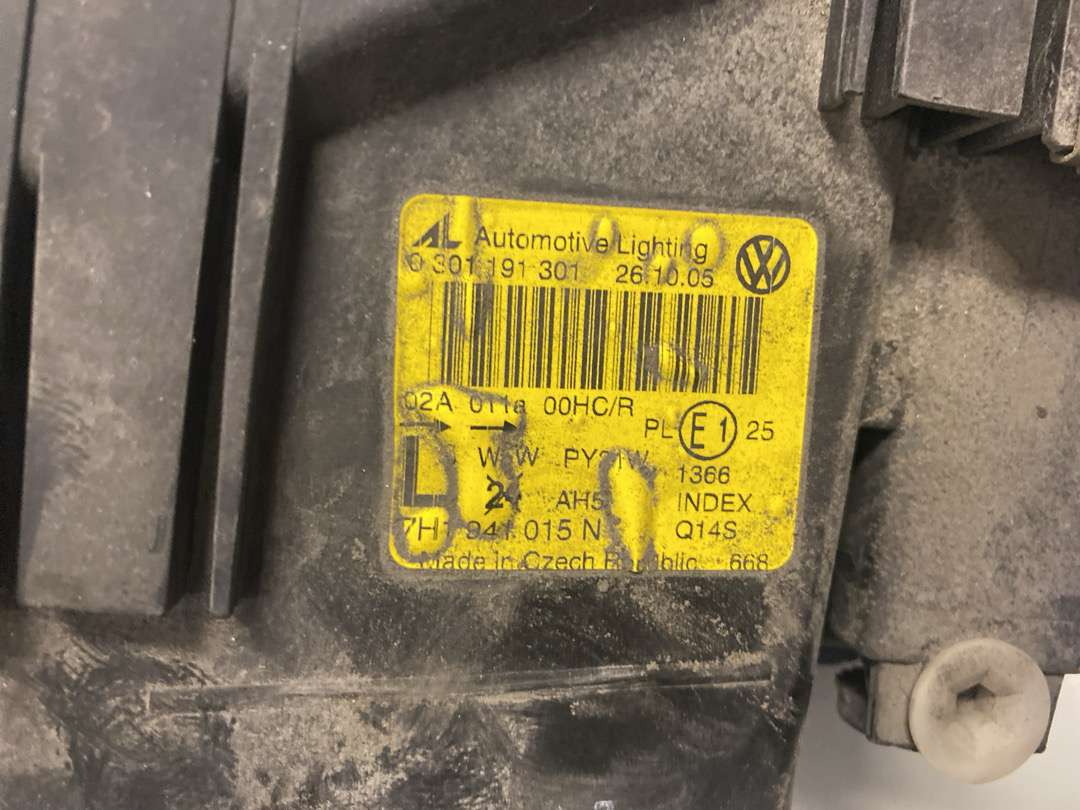 VW Transporter frontlykter - Инструмент/ Оборудване: снимка 3 VW Transporter frontlykter - Инструмент/ Оборудване: снимка 3