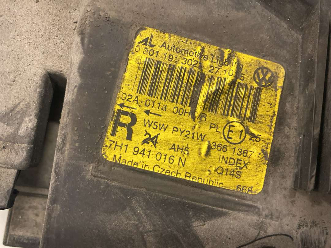 VW Transporter frontlykter - Инструмент/ Оборудване: снимка 2 VW Transporter frontlykter - Инструмент/ Оборудване: снимка 2