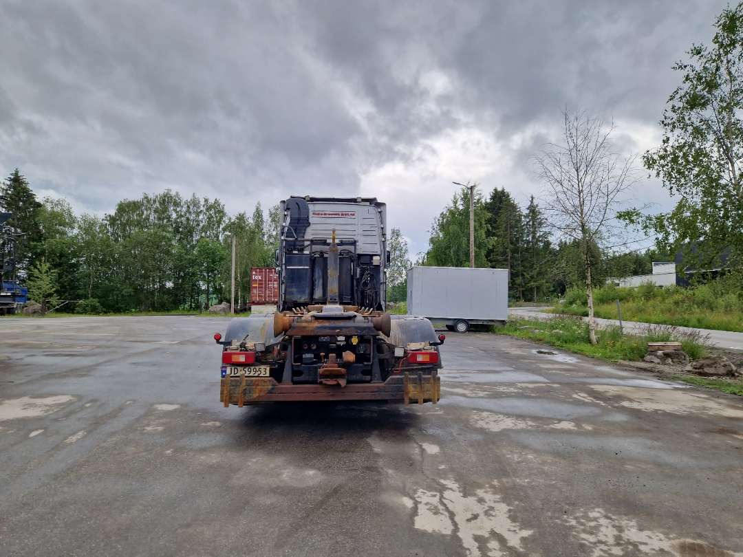 Volvo FH6X2-Krokbil med hydraulisk brøyteutstyr - Мултилифт с кука камион: снимка 4 Volvo FH6X2-Krokbil med hydraulisk brøyteutstyr - Мултилифт с кука камион: снимка 4