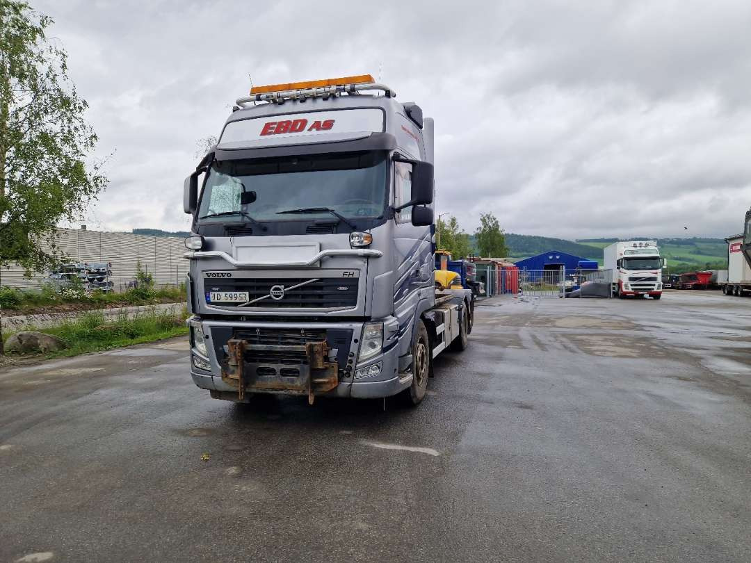 Volvo FH6X2-Krokbil med hydraulisk brøyteutstyr - Мултилифт с кука камион: снимка 5 Volvo FH6X2-Krokbil med hydraulisk brøyteutstyr - Мултилифт с кука камион: снимка 5