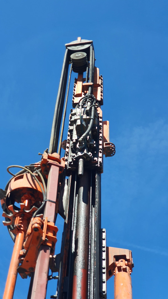 TAMROCK Pantera 1100 - Пробивна машина: снимка 4 TAMROCK Pantera 1100 - Пробивна машина: снимка 4