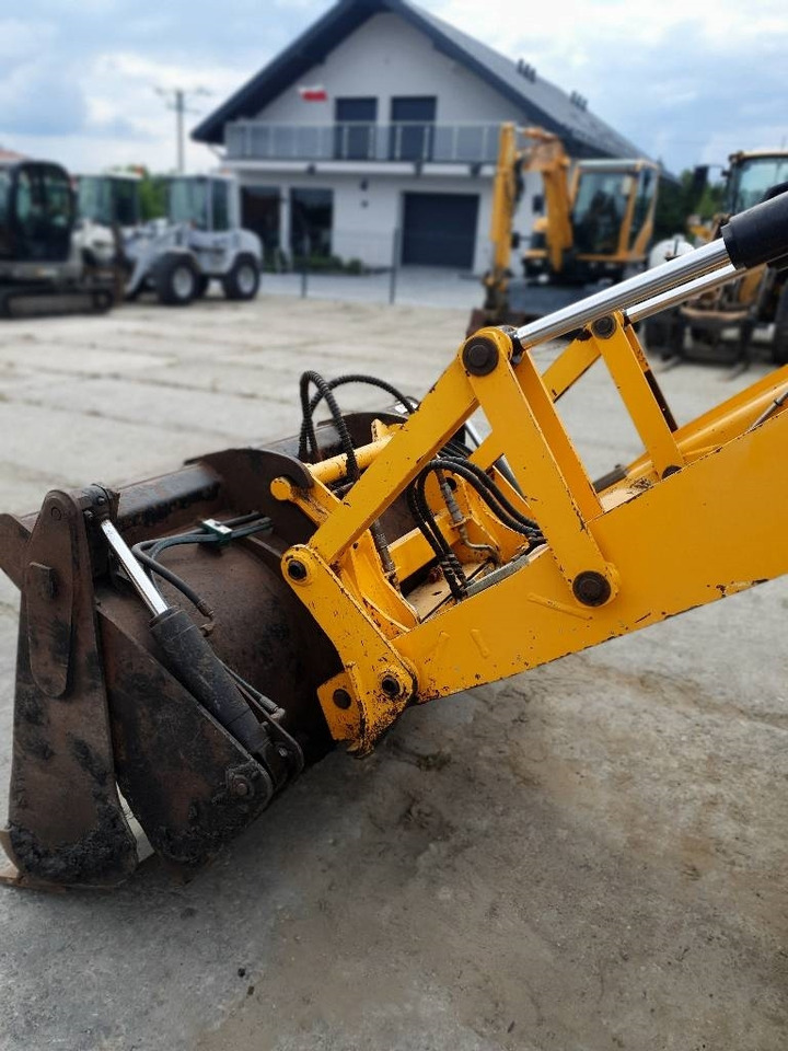 JCB 3 CX compact - Багер-товарач: снимка 3 JCB 3 CX compact - Багер-товарач: снимка 3