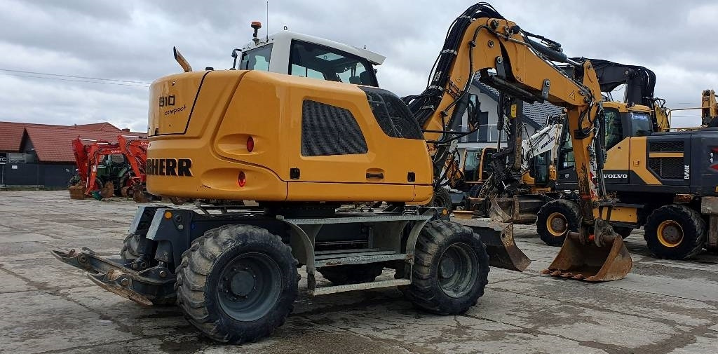 Liebherr A 910 compact - Колесен багер: снимка 4 Liebherr A 910 compact - Колесен багер: снимка 4