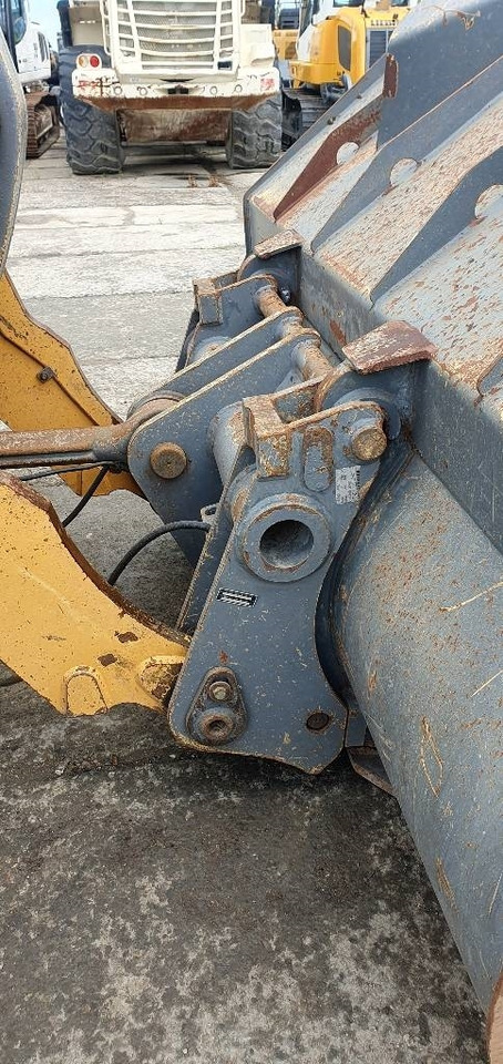 Liebherr L 550 - Колесен товарач: снимка 5 Liebherr L 550 - Колесен товарач: снимка 5