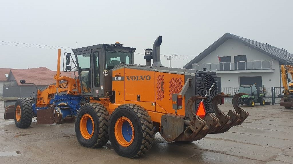 Volvo G 720 B - Грейдер: снимка 3 Volvo G 720 B - Грейдер: снимка 3