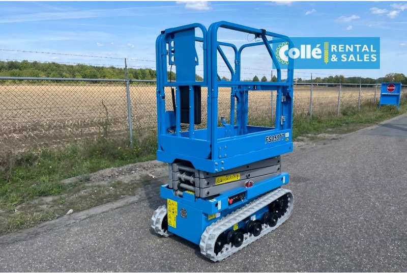Fronteq FS0507T Tracked Scissor Lift | 2025 - Ножична работна платформа: снимка 4 Fronteq FS0507T Tracked Scissor Lift | 2025 - Ножична работна платформа: снимка 4