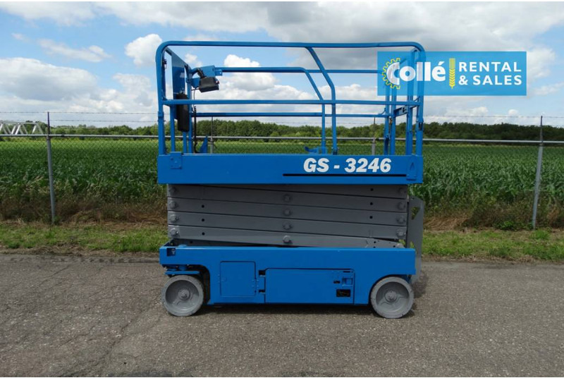 Genie GS 3246 | 2012 - Ножична работна платформа: снимка 1 Genie GS 3246 | 2012 - Ножична работна платформа: снимка 1