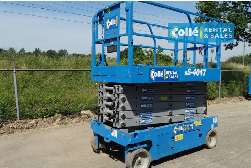 Genie GS 4047 | 2012 - Ножична работна платформа: снимка 4 Genie GS 4047 | 2012 - Ножична работна платформа: снимка 4