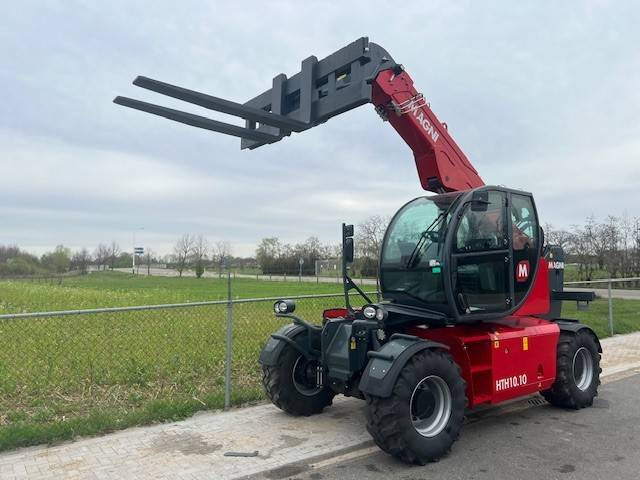 MAGNI HTH 10.10 - Телескопичен товарач: снимка 4 MAGNI HTH 10.10 - Телескопичен товарач: снимка 4
