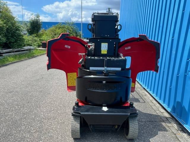 Вертикална работна платформа Manitou 100 VJR: снимка 6