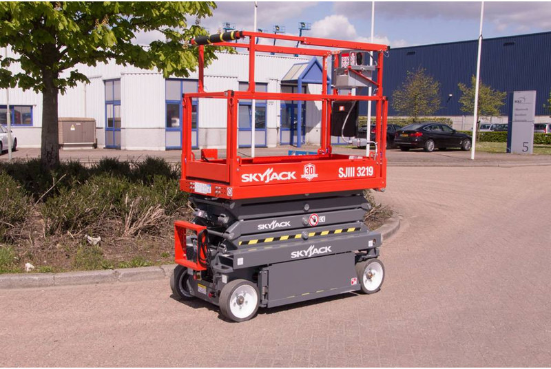 Skyjack SJIII3219 | 2016 - Ножична работна платформа: снимка 3 Skyjack SJIII3219 | 2016 - Ножична работна платформа: снимка 3