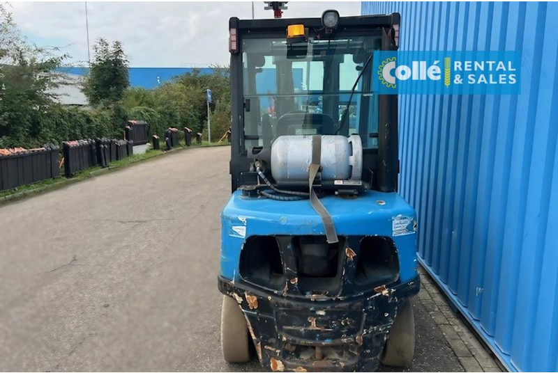 Yale GLP 35 VX | 2015 - Газокар: снимка 3 Yale GLP 35 VX | 2015 - Газокар: снимка 3