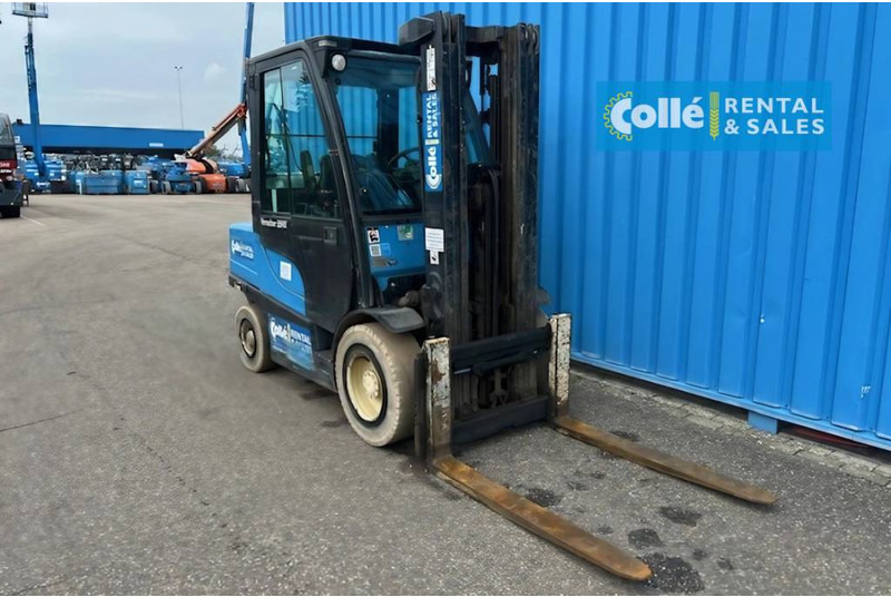 Yale GLP 35 VX | 2015 - Газокар: снимка 1 Yale GLP 35 VX | 2015 - Газокар: снимка 1