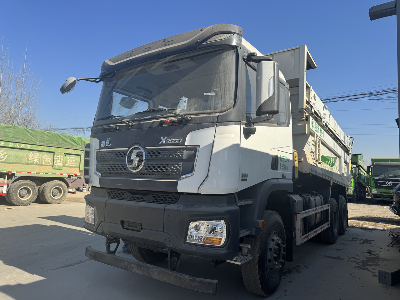 SHACMAN X3000 - Самосвал камион: снимка 3 SHACMAN X3000 - Самосвал камион: снимка 3