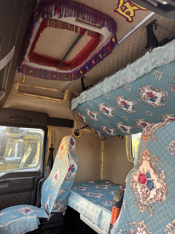 SITRAK  - Влекач: снимка 4 SITRAK  - Влекач: снимка 4