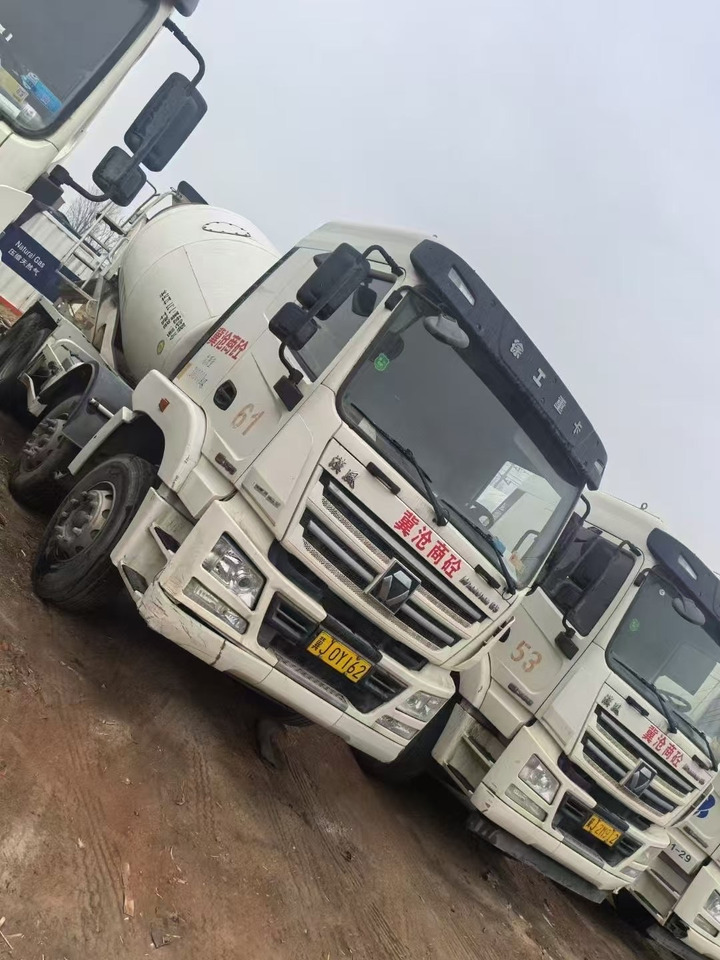 XUGONG - Бетоновоз: снимка 4 XUGONG - Бетоновоз: снимка 4