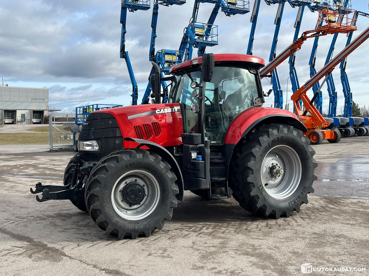 Case IH Puma 160, tractor with front linkage, 6,581 h, 2014, Espoo - Трактор: снимка 1 Case IH Puma 160, tractor with front linkage, 6,581 h, 2014, Espoo - Трактор: снимка 1