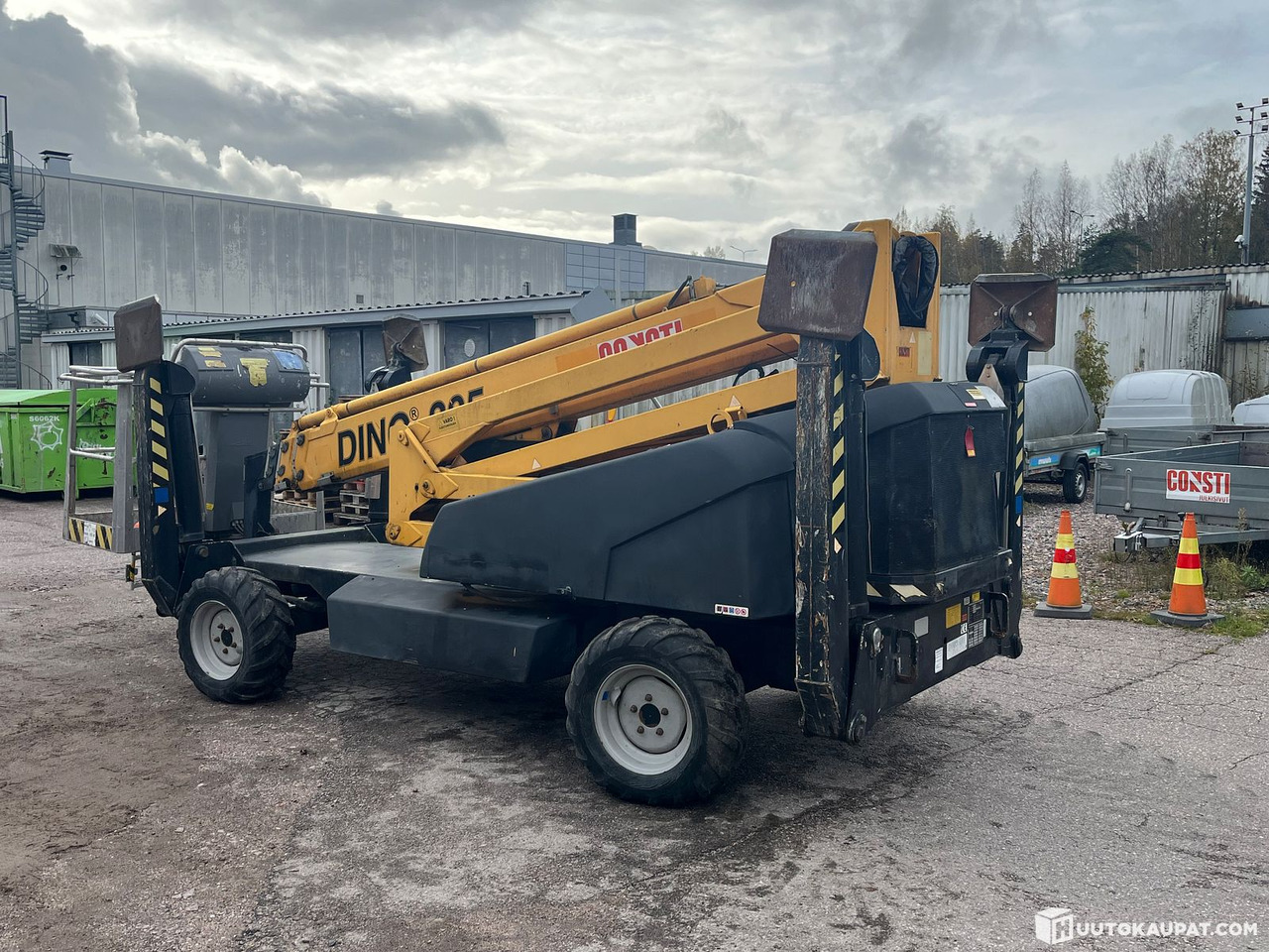 Dino 205RXT, Kuukulkija henkilönostin, Kymppi voimassa vuoteen 2029, Korjattavaksi, 2005, Vantaa - Вишка на ремарке: снимка 3 Dino 205RXT, Kuukulkija henkilönostin, Kymppi voimassa vuoteen 2029, Korjattavaksi, 2005, Vantaa - Вишка на ремарке: снимка 3