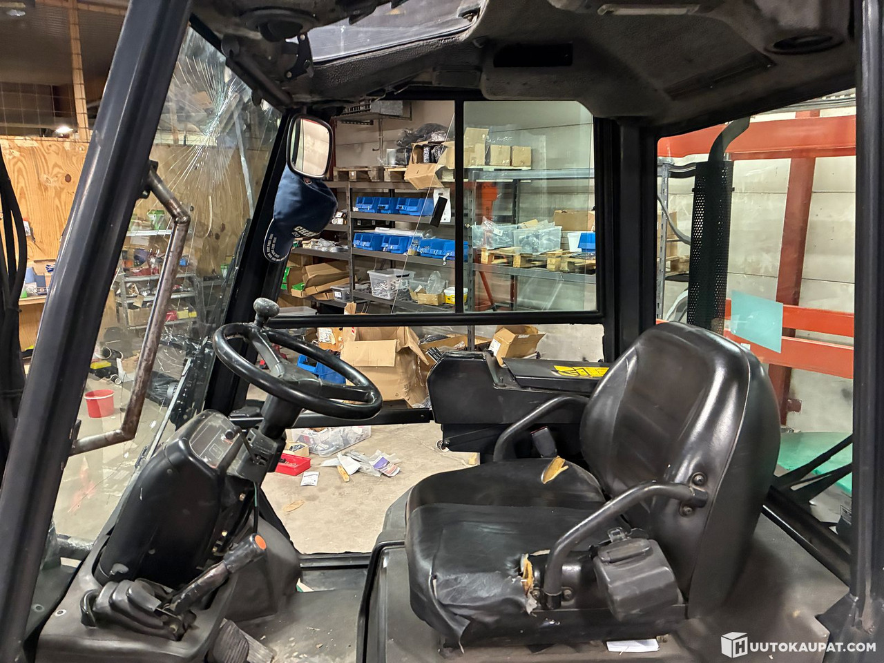 Mitsubishi FD 35 K, 2001 Forklift, Tampere - Друга техника: снимка 5 Mitsubishi FD 35 K, 2001 Forklift, Tampere - Друга техника: снимка 5