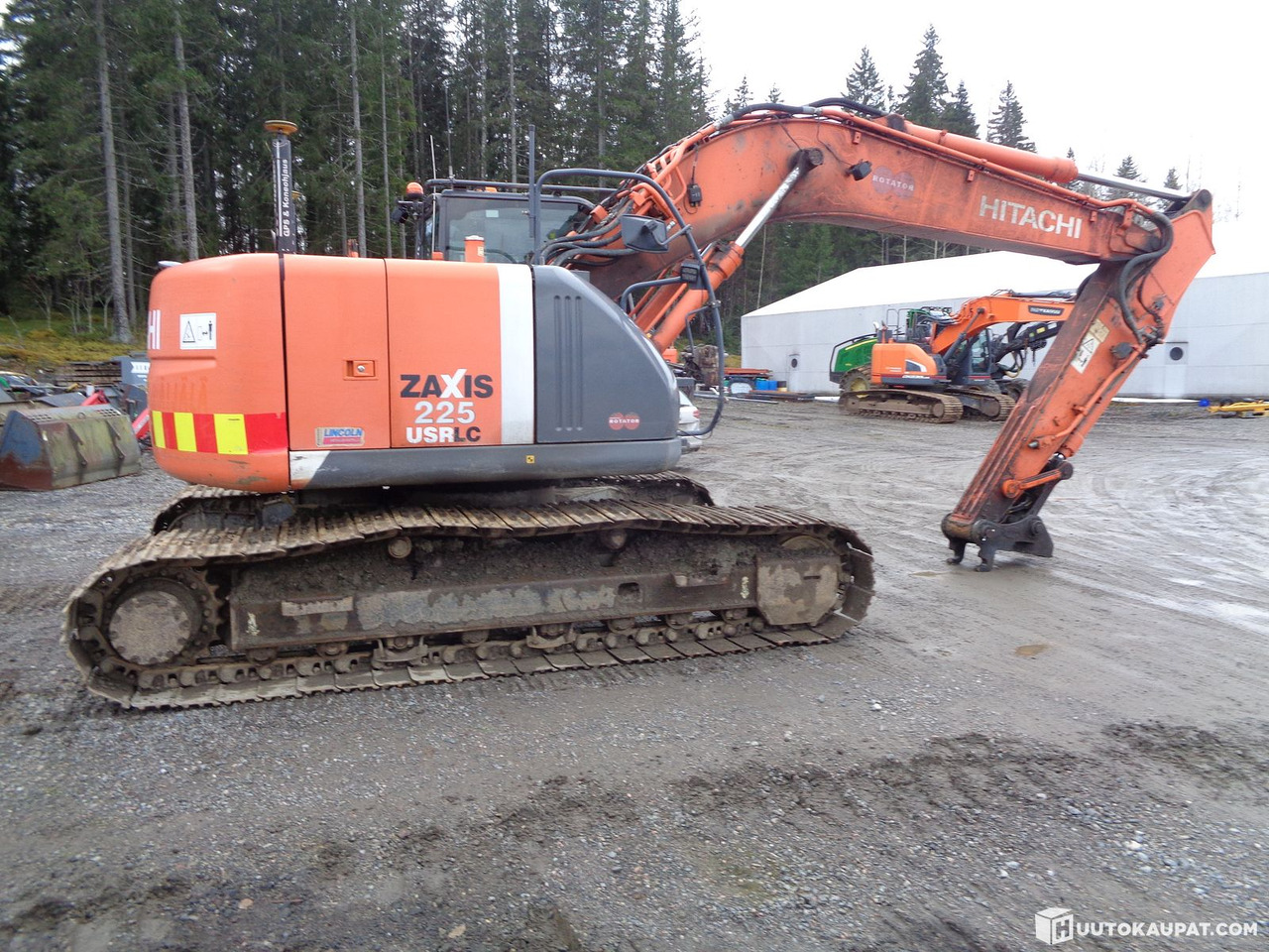Hitachi ZX 225, 2011, Loimaa - Верижен багер: снимка 5 Hitachi ZX 225, 2011, Loimaa - Верижен багер: снимка 5