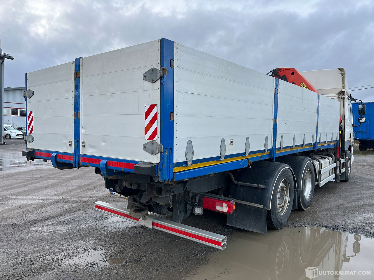 Jalkalava/vaihtolava + Palfinger PK 17000, Kangasala - Бордова каросерия: снимка 2 Jalkalava/vaihtolava + Palfinger PK 17000, Kangasala - Бордова каросерия: снимка 2