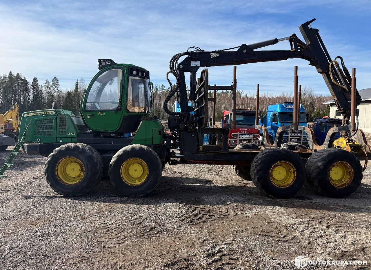John Deere 1210E, harvester/forwarder, 28,430 h, Lahti - Форвардер: снимка 5 John Deere 1210E, harvester/forwarder, 28,430 h, Lahti - Форвардер: снимка 5