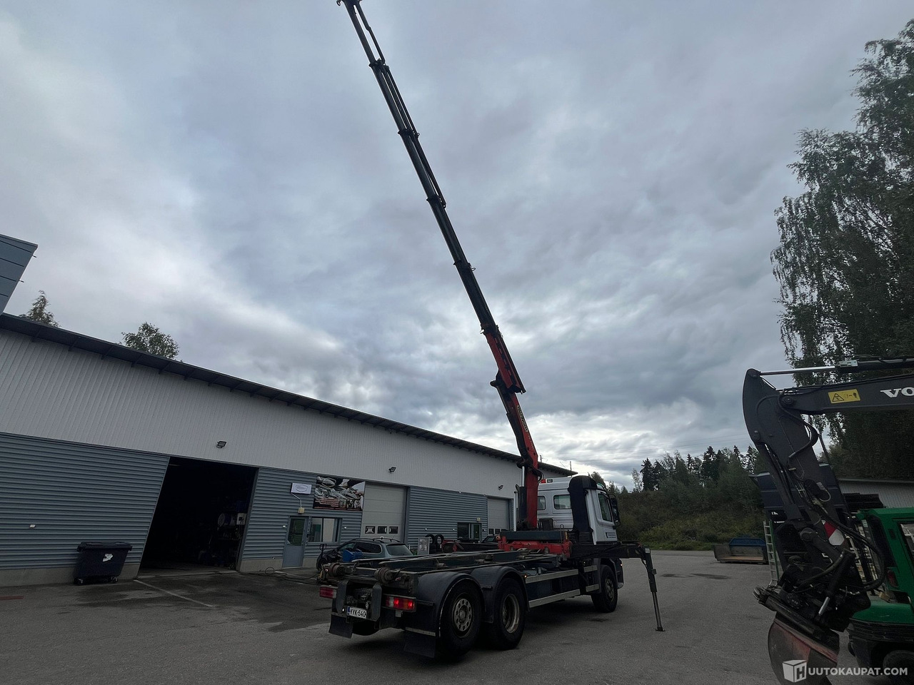 Лизинг на  Mercedes-Benz Actros 2535, 21 tonnimetrisellä nosturilla ja vaijerivaihtolavalaitteella, kuorma-auto, 2001, Hyvinkää Mercedes-Benz Actros 2535, 21 tonnimetrisellä nosturilla ja vaijerivaihtolavalaitteella, kuorma-auto, 2001, Hyvinkää: снимка 20