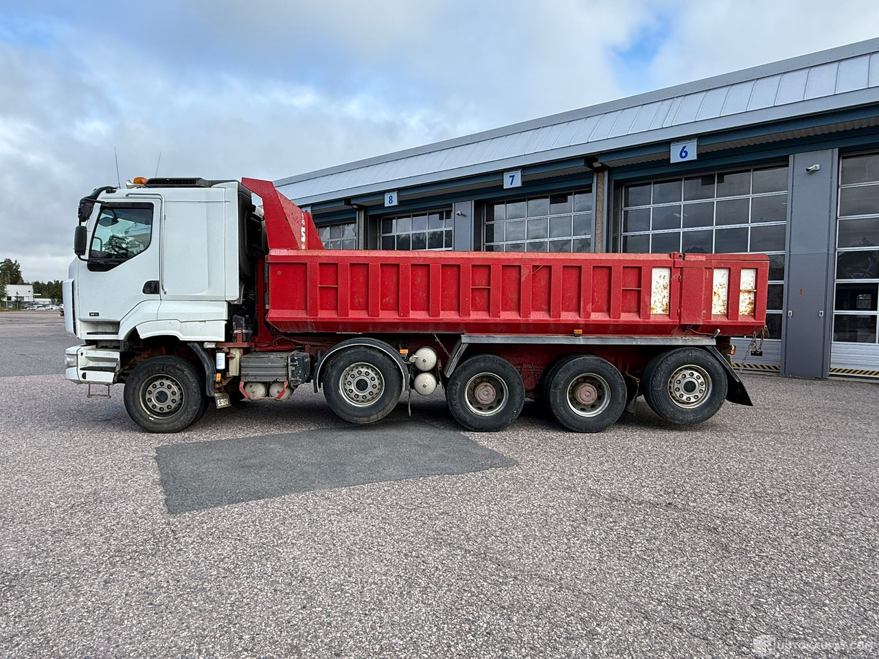Sisu C600 E15M KA-KKA-10X4/259+166+137+136 15200cm3, 2008, Espoo - Камион: снимка 2 Sisu C600 E15M KA-KKA-10X4/259+166+137+136 15200cm3, 2008, Espoo - Камион: снимка 2