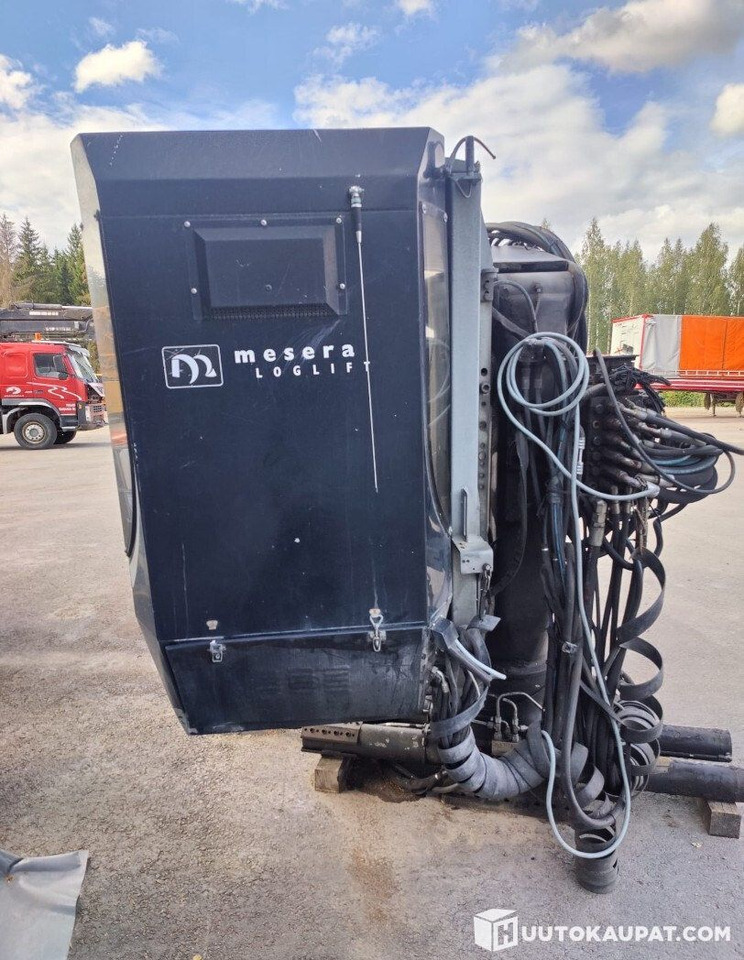 Loglift Mesera / Loglift F111FT Electrically controlled, 2011, 9,000 h, Hämeenlinna - Кран за камион: снимка 3 Loglift Mesera / Loglift F111FT Electrically controlled, 2011, 9,000 h, Hämeenlinna - Кран за камион: снимка 3