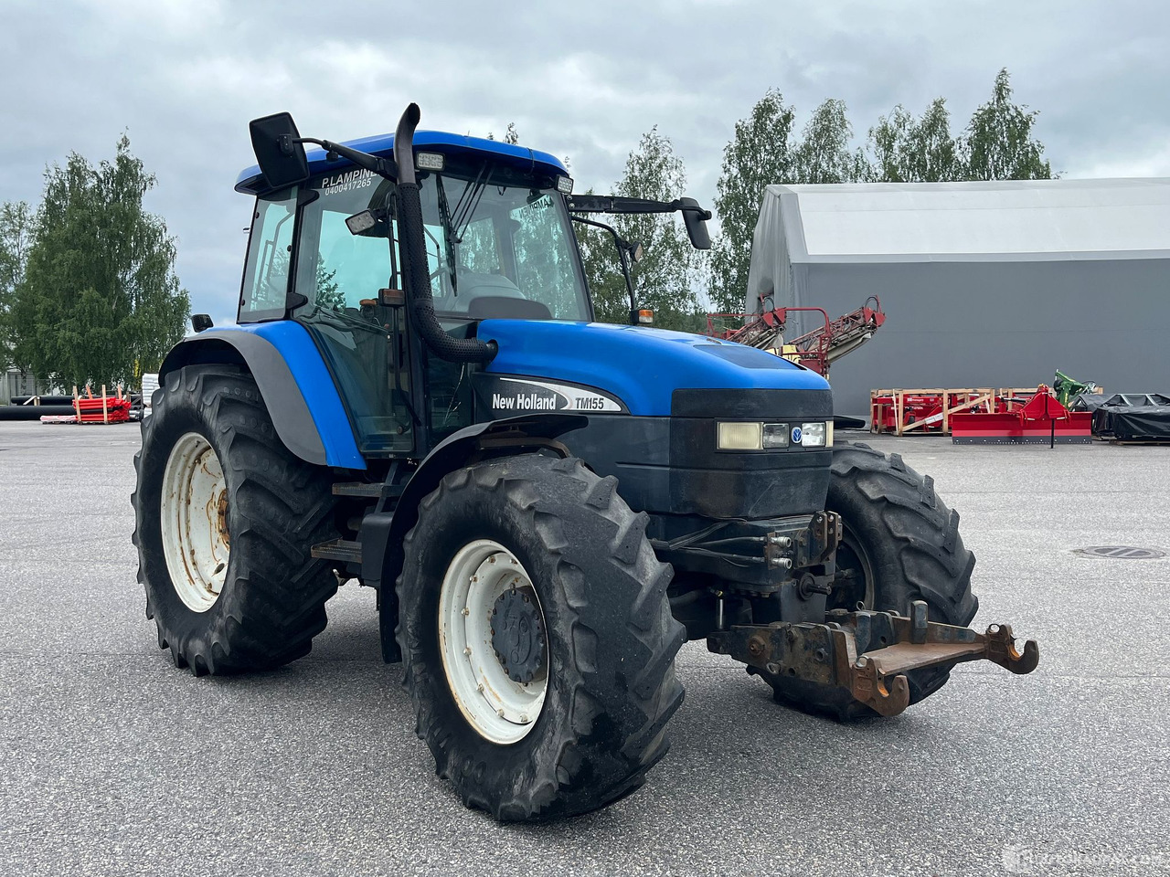 New Holland TM155, traktori etunostolaitteeella, 2004,, Salo - Селскостопанска техника: снимка 4 New Holland TM155, traktori etunostolaitteeella, 2004,, Salo - Селскостопанска техника: снимка 4