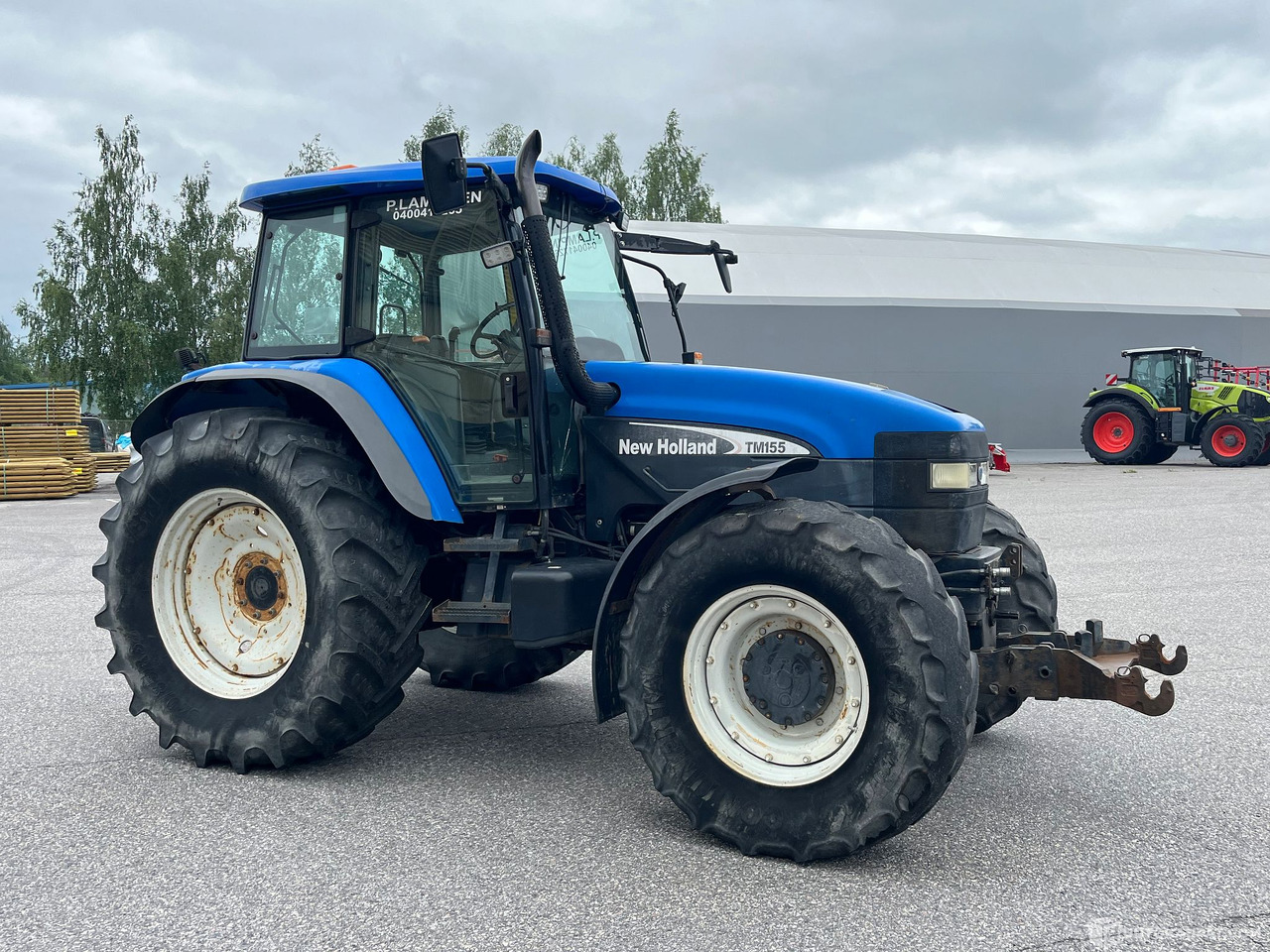 New Holland TM155, traktori etunostolaitteeella, 2004,, Salo - Селскостопанска техника: снимка 3 New Holland TM155, traktori etunostolaitteeella, 2004,, Salo - Селскостопанска техника: снимка 3
