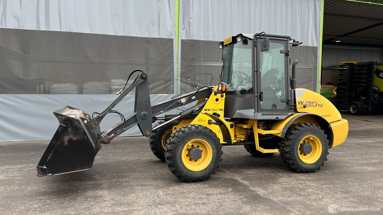 New Holland W80 TC HIGHSP, 2008, pyöräkuormaaja, Seinäjoki - Селскостопанска техника: снимка 1 New Holland W80 TC HIGHSP, 2008, pyöräkuormaaja, Seinäjoki - Селскостопанска техника: снимка 1